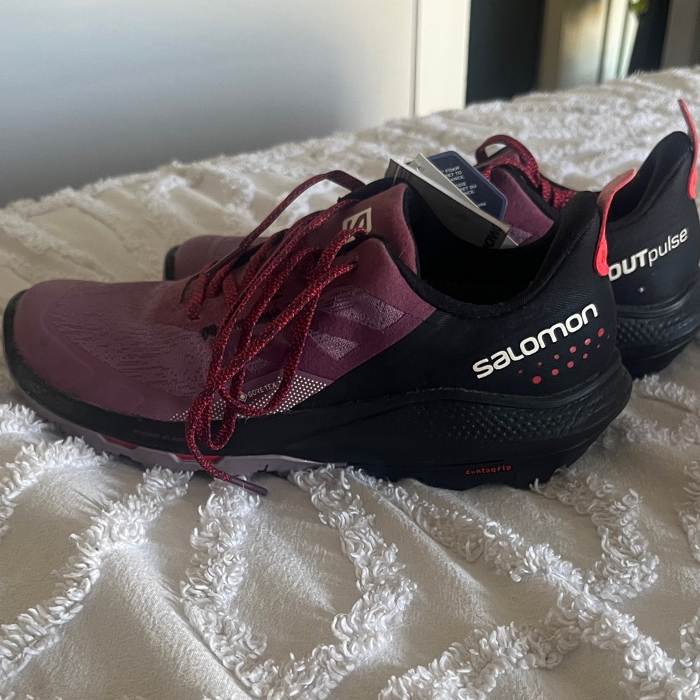 Salomon Outpulse Berry and Black Shoes